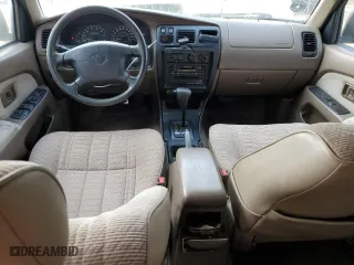 1998 Toyota 4Runner with VIN JT3GM84R4W0028147, listed as a Copart auction lot 42960805 with 326,324 mi miles and Non Repairable. Bid and sale history available at carsss.com. Image 8.