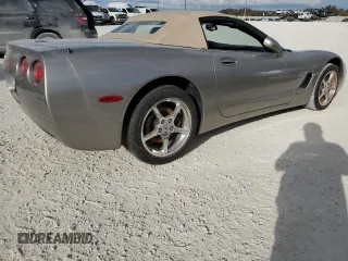 2000 Chevrolet Corvette with VIN 1G1YY32GXY5124274, listed as a Copart auction lot 77097974 with 0 mi miles and Salvage Title. Bid and sale history available at carsss.com. Image 3.