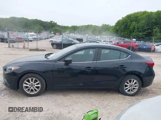 2015 Mazda 3 i Grand Touring with VIN 3MZBM1W77FM162539, listed as a IAAI auction lot 42349181 with 137,035 mi miles and . Bid and sale history available at DreamBid. Image 14.
