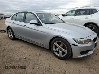 2013 BMW 3 Series 328i xDrive with VIN WBA3B5G56DNP41068, listed as a Copart auction lot 54586325 with 112,441 mi miles and Salvage title. Bid and sale history available at DreamBid. Image 4.