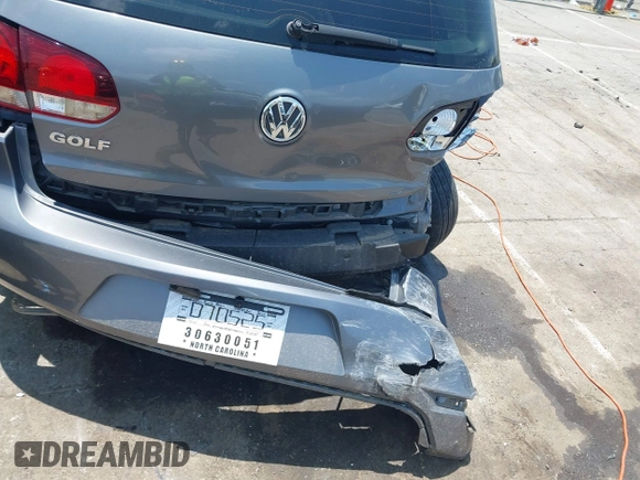 2014 Volkswagen Golf with VIN WVWDB7AJ0EW002332, listed as a IAAI auction lot 42449267 with 55,496 mi miles and . Bid and sale history available at DreamBid. Image 17.