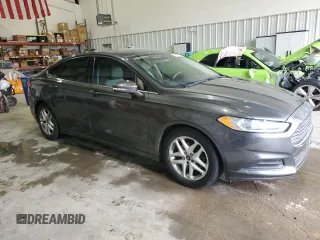 2015 Ford Fusion SE z VIN 3FA6P0H7XFR151594, wystawiony jako Copart lot #44697805 z przebiegiem 150 861 mil mil oraz Szkoda całkowita • Salvage title. Historia ofert i sprzedaży dostępna na DreamBid. Obrazek 4.