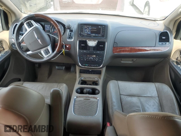 2014 Chrysler Town & Country Limited with VIN 2C4RC1GG7ER461197, listed as a Copart auction lot 59426574 with 96,068 mi miles and Salvage Title. Bid and sale history available at DreamBid. Image 8.