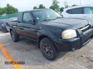 2002 Nissan Frontier XE z VIN 1N6ED26Y62C364280, wystawiony jako IAAI lot #42419289 z przebiegiem 154 544 mil mil oraz . Historia ofert i sprzedaży dostępna na DreamBid. Obrazek 1.