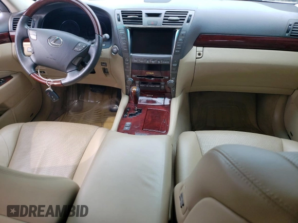2007 Lexus LS 460 z VIN JTHBL46F175034690, wystawiony jako Copart lot #58154305 z przebiegiem 143 517 mil mil oraz Szkoda całkowita • Salvage title. Historia ofert i sprzedaży dostępna na DreamBid. Obrazek 8.