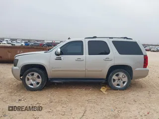 2009 Chevrolet Tahoe 2LT z VIN 1GNFC23039R152640, wystawiony jako IAAI lot #41372840 z przebiegiem 273 428 mil mil oraz . Historia ofert i sprzedaży dostępna na DreamBid. Obrazek 14.