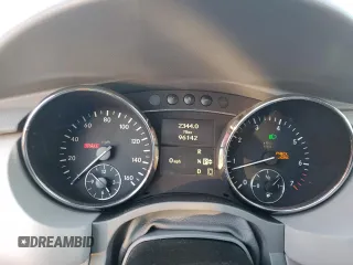 2010 Mercedes-Benz R с VIN 4JGCB6FB4AA102119, выставлен на аукционе Copart как лот 44354954 с пробегом 96 142 миль миль и Списание • Salvage title. История ставок и продаж доступна на DreamBid. Изображение 9.