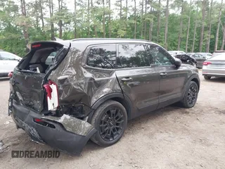 2022 Kia Telluride EX z VIN 5XYP3DHC6NG304172, wystawiony jako IAAI lot #42377593 z przebiegiem 46 013 mil mil oraz . Historia ofert i sprzedaży dostępna na DreamBid. Obrazek 4.