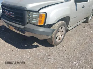 2007 GMC Sierra 1500 SL z VIN 1GTEC19C57Z613978, wystawiony jako IAAI lot #42330992 z przebiegiem 270 600 mil mil oraz . Historia ofert i sprzedaży dostępna na DreamBid. Obrazek 6.