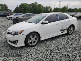 2014 Toyota Camry L with VIN 4T1BF1FK6EU456862, listed as a Copart auction lot 54142365 with 206,528 mi miles and Salvage Title. Bid and sale history available at DreamBid. Image 1.
