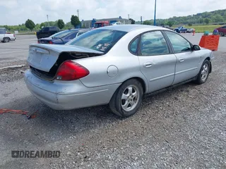 2003 Ford Taurus SES Standard with VIN 1FAFP55U23G201866, listed as a IAAI auction lot 42605445 with 192,127 mi miles and . Bid and sale history available at DreamBid. Image 4.