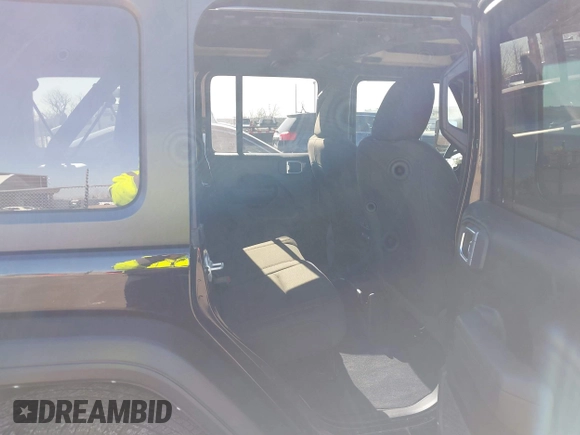 2022 Jeep Wrangler Unlimited Sport with VIN 1C4HJXDG0NW200459, listed as a IAAI auction lot 41740168 with 19,019 mi miles and . Bid and sale history available at DreamBid. Image 8.