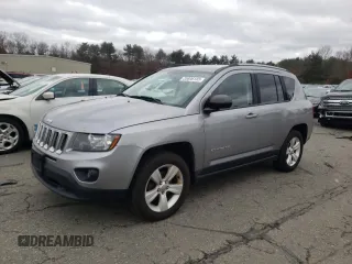 2015 Jeep Compass Sport with VIN 1C4NJDBBXFD423453, listed as a Copart auction lot 35896183 with 140,221 mi miles. Bid and sale history available at carsss.com. Image 1.