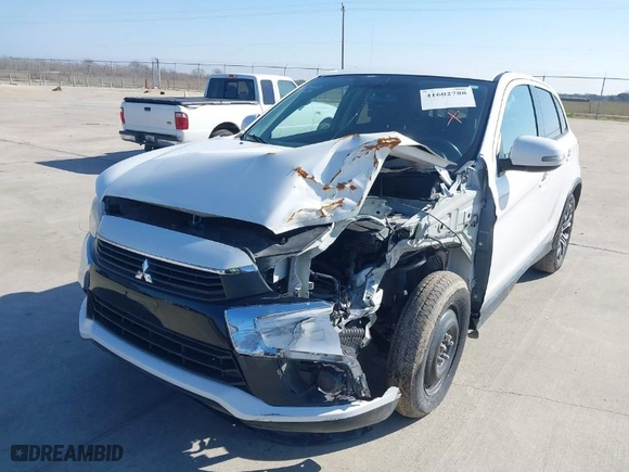 2017 Mitsubishi Outlander Sport ES 2.0 with VIN JA4AP3AU5HZ033242, listed as a IAAI auction lot 41602788 with 102,327 mi miles. Bid and sale history available at carsss.com. Image 6.