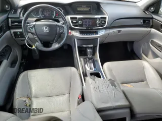 2014 Honda Accord Sedan EX-L with VIN 1HGCR2F88EA066682, listed as a Copart auction lot 71358384 with 152,489 mi miles and Clean Title. Bid and sale history available at carsss.com. Image 8.