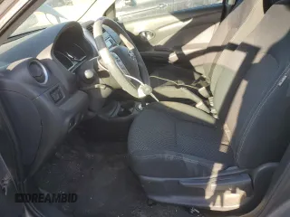 2016 Nissan Versa S z VIN 3N1CN7AP5GL869356, wystawiony jako Copart lot #48199605 z przebiegiem 87 875 mil mil oraz Szkoda całkowita • Salvage title. Historia ofert i sprzedaży dostępna na DreamBid. Obrazek 7.