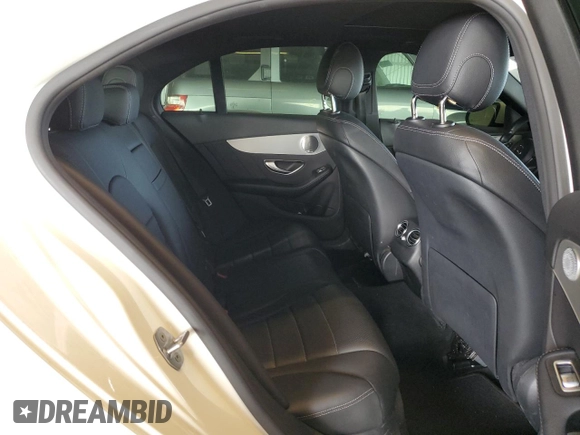 2018 Mercedes-Benz C 300 with VIN 55SWF4JB9JU280132, listed as a Copart auction lot 61803625 with 44,298 mi miles and Salvage title. Bid and sale history available at DreamBid. Image 10.