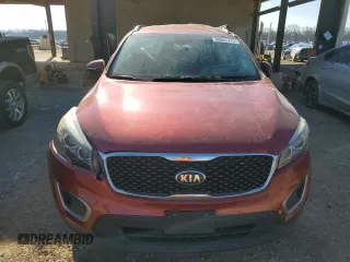 2017 Kia Sorento LX with VIN 5XYPG4A36HG245899, listed as a Copart auction lot 88665775 with 183,252 mi miles and Salvage Title. Bid and sale history available at carsss.com. Image 5.