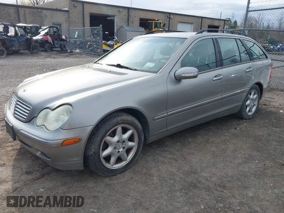2003 Mercedes-Benz C 240 z VIN WDBRH81J93F394006, wystawiony jako IAAI lot #42061601 z przebiegiem 143 431 mil mil oraz . Historia ofert i sprzedaży dostępna na DreamBid. Obrazek 2.