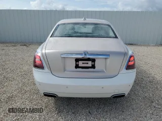 2021 Rolls-Royce Ghost z VIN SCATV0C08MU206683, wystawiony jako Copart lot #71416214 z przebiegiem 40 756 mil mil oraz Szkody całkowita. Historia ofert i sprzedaży dostępna na DreamBid. Obrazek 6.