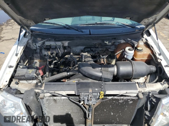 2008 Ford F-150 STX с VIN 1FTRX12W98FC05514, выставлен на аукционе Copart как лот 54832135 с пробегом 267 256 миль миль и Чистый • Clean title. История ставок и продаж доступна на DreamBid. Изображение 11.