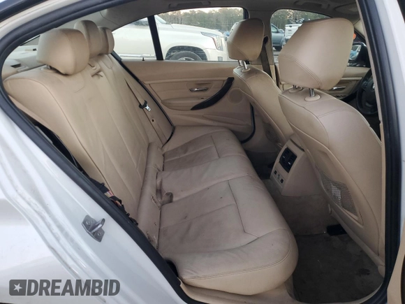 2013 BMW 3 Series 335i with VIN WBA3A9C55DF475553, listed as a Copart auction lot 82293414 with 0 mi miles and Salvage Title. Bid and sale history available at carsss.com. Image 10.