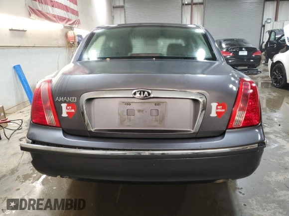 2008 Kia Amanti z VIN KNALD125185165602, wystawiony jako Copart lot #83548154 z przebiegiem 78 734 mil mil oraz Szkoda całkowita • Salvage title. Historia ofert i sprzedaży dostępna na DreamBid. Obrazek 6.