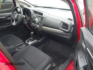 2019 Honda Fit LX с VIN 3HGGK5H43KM738552, выставлен на аукционе IAAI как лот 41679104 с пробегом 68 074 миль миль и . История ставок и продаж доступна на DreamBid. Изображение 5.