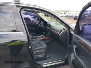 2011 Audi Q5 Premium Plus z VIN WA1LFAFPXBA018485, wystawiony jako IAAI lot #42050334 z przebiegiem 129 936 mil mil oraz . Historia ofert i sprzedaży dostępna na DreamBid. Obrazek 5.