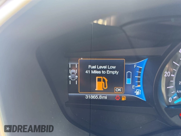 2019 Ford Fusion Hybrid SE with VIN 3FA6P0LU9KR152436, listed as a IAAI auction lot 42203301 with 31,864 mi miles. Bid and sale history available at carsss.com. Image 1.