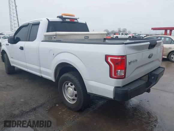 2015 Ford F-150 XLT с VIN 1FTEX1EP7FKD38179, выставлен на аукционе IAAI как лот 41433816 с пробегом 153 496 миль миль и . История ставок и продаж доступна на DreamBid. Изображение 3.