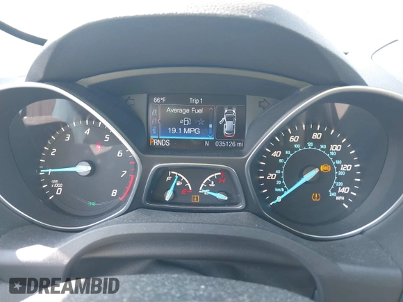 2016 Ford Escape SE with VIN 1FMCU9GX7GUC23546, listed as a IAAI auction lot 41735172 with 35,126 mi miles. Bid and sale history available at carsss.com. Image 7.