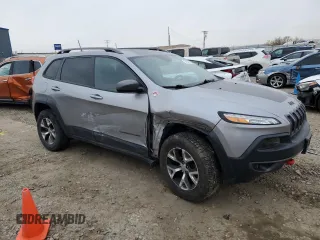 2017 Jeep Cherokee Trailhawk L Plus z VIN 1C4PJMBB6HW519113, wystawiony jako Copart lot #88548615 z przebiegiem 80 881 mil mil oraz Szkoda całkowita • Salvage title. Historia ofert i sprzedaży dostępna na DreamBid. Obrazek 4.