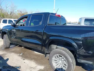 2024 Chevrolet Colorado 2WD LT with VIN 1GCPSCEK8R1171610, listed as a IAAI auction lot 41246140 with 2,736 mi miles. Bid and sale history available at carsss.com. Image 15.