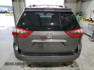 2020 Toyota Sienna XLE z VIN 5TDDZ3DC7LS229998, wystawiony jako Copart lot #60753275 z przebiegiem 38 664 mil mil oraz Szkoda całkowita • Salvage title. Historia ofert i sprzedaży dostępna na DreamBid. Obrazek 6.