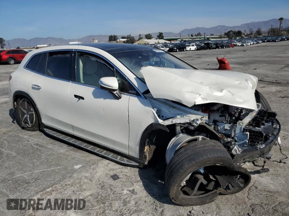 2023 Mercedes-Benz EQS 580 z VIN 4JGDM4EB1PA027036, wystawiony jako Copart lot #43397845 z przebiegiem 12 370 mil mil oraz Szkoda całkowita • Salvage title. Historia ofert i sprzedaży dostępna na DreamBid. Obrazek 4.
