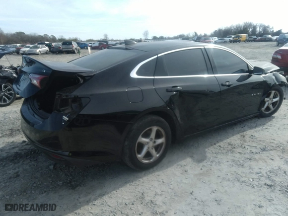 2019 Chevrolet Malibu LT with VIN 1G1ZD5STXKF162579, listed as a IAAI auction lot 38336868 with 1 mi miles. Bid and sale history available at carsss.com. Image 4.