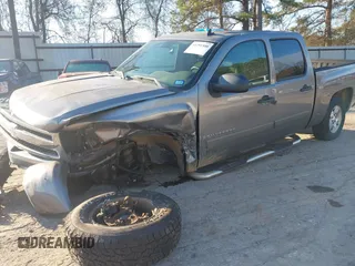 2008 Chevrolet Silverado 1500 1LT with VIN 3GCEC13068G263809, listed as a IAAI auction lot 41251500 with 108,327 mi miles and . Bid and sale history available at DreamBid. Image 17.