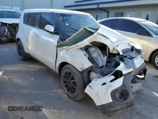 2018 Kia Soul with VIN KNDJN2A22J7899521, listed as a Copart auction lot 41536385 with 84,772 mi miles and Salvage Title. Bid and sale history available at carsss.com. Image 4.