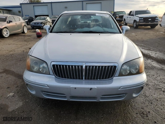 2002 Hyundai XG350 L with VIN KMHFU45E52A182510, listed as a Copart auction lot 79259794 with 145,878 mi miles and Salvage Title. Bid and sale history available at carsss.com. Image 5.