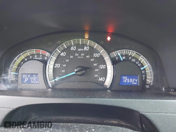 2014 Toyota Camry L with VIN 4T1BF1FK9EU818893, listed as a IAAI auction lot 42051996 with 125,924 mi miles. Bid and sale history available at carsss.com. Image 7.