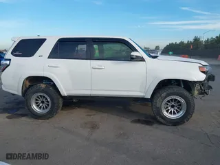 2019 Toyota 4Runner SR5 with VIN JTEBU5JR8K5644399, listed as a IAAI auction lot 41624766 with 131,285 mi miles. Bid and sale history available at carsss.com. Image 14.