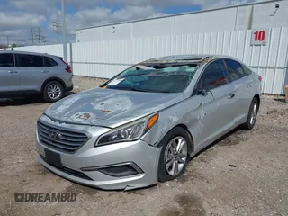 2016 Hyundai Sonata SE with VIN 5NPE24AF9GH373139, listed as a IAAI auction lot 41757308 with 103,699 mi miles and . Bid and sale history available at carsss.com. Image 2.