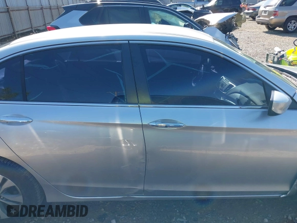 2013 Honda Accord LX z VIN 1HGCR2F33DA234344, wystawiony jako IAAI lot #42275175 z przebiegiem 160 428 mil mil oraz . Historia ofert i sprzedaży dostępna na DreamBid. Obrazek 13.