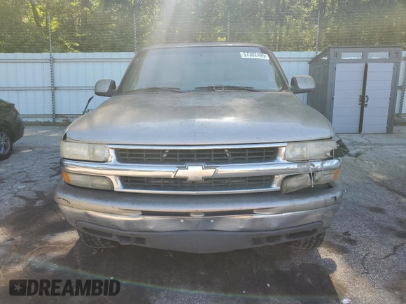 2000 Chevrolet Tahoe LS with VIN 1GNEK13T2YJ203710, listed as a Copart auction lot 57302495 with 237,227 mi miles and Salvage title. Bid and sale history available at DreamBid. Image 5.