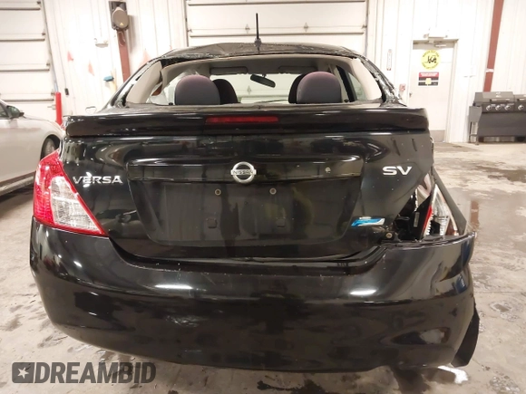 2014 Nissan Versa SV with VIN 3N1CN7AP3EK462106, listed as a IAAI auction lot 41636914 with 117,155 mi miles. Bid and sale history available at carsss.com. Image 17.