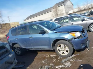 2010 Toyota RAV4 with VIN 2T3BK4DV0AW029334, listed as a IAAI auction lot 41650110 with 233,090 mi miles. Bid and sale history available at carsss.com. Image 13.