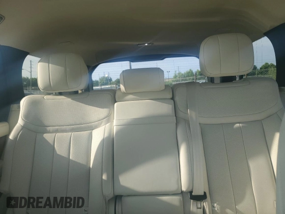 2025 Land Rover Range Rover SE with VIN SALKPBFU6SA291703, listed as a Copart auction lot 63094105 with 2,577 mi miles and Salvage title. Bid and sale history available at DreamBid. Image 10.