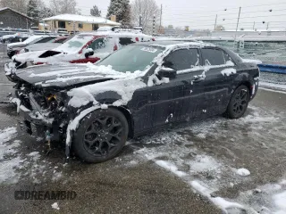 2019 Chrysler 300 Touring with VIN 2C3CCARG7KH722823, listed as a Copart auction lot 79675504 with 57,096 mi miles and Salvage Title. Bid and sale history available at carsss.com. Image 1.