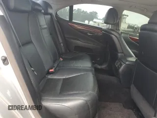 2009 Lexus LS 460 with VIN JTHBL46F895085638, listed as a Copart auction lot 60497755 with 165,748 mi miles and Salvage title. Bid and sale history available at DreamBid. Image 10.